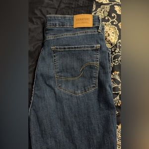 Levi’s skinny jeans